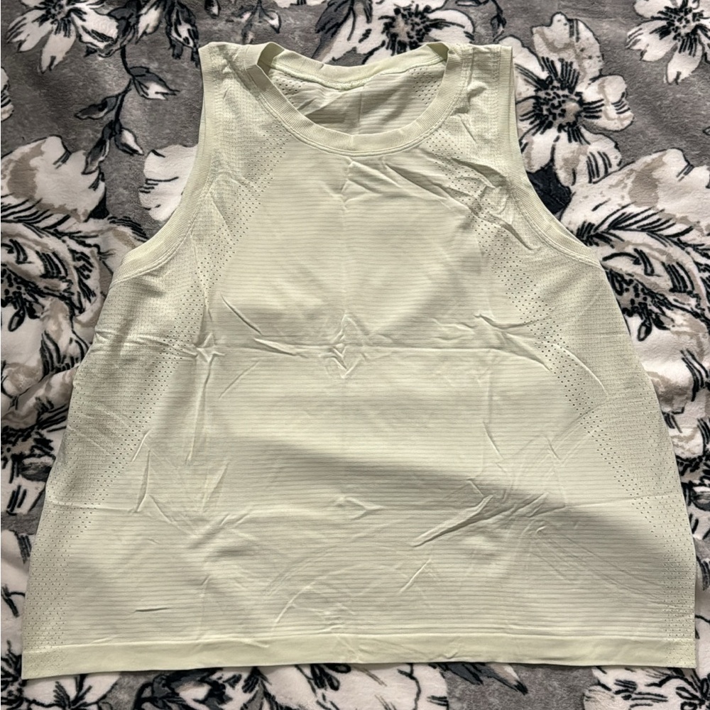 Lululemon Train to Be Tank